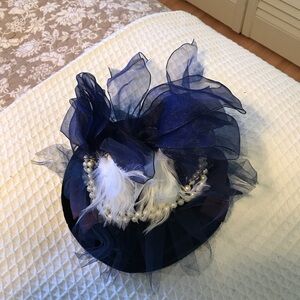 Chic Blue Fascinator with Pearls and Feathers